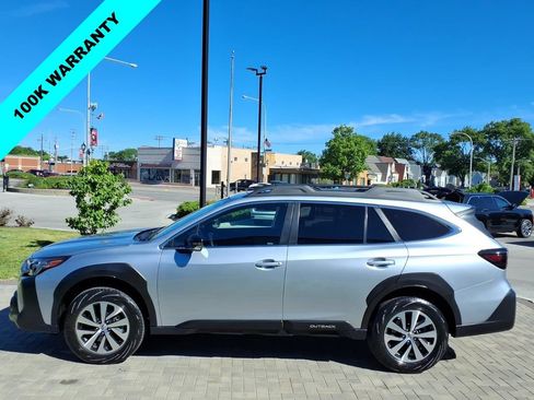Used 2024 Subaru Outback Premium AWD/4WD image 5