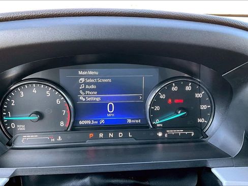 Used 2024 Ford Explorer XLT w/ Equipment Group 202A image 18