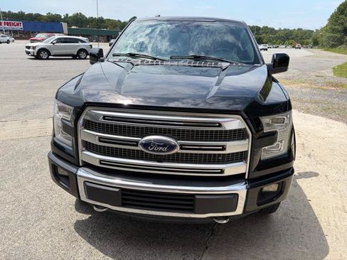 Used 2015 Ford F150 Platinum w/ Equipment Group 701A Luxury AWD/4WD image 9