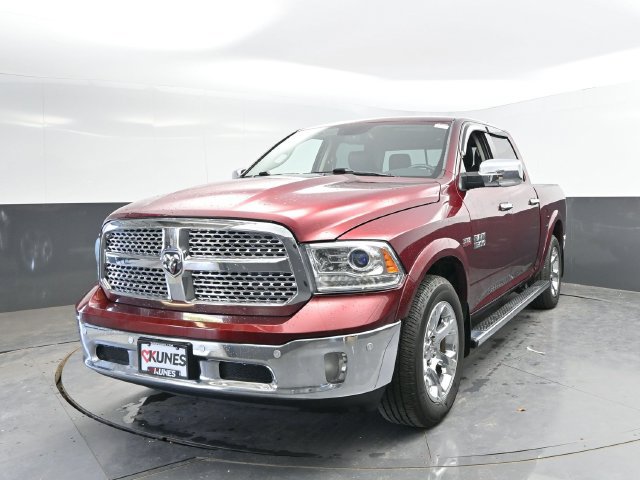 Used 2018 RAM 1500 Laramie w/ Convenience Group AWD/4WD image 6