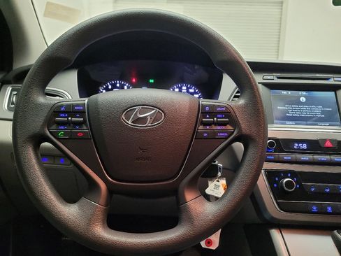 Used 2017 Hyundai Sonata SE FWD image 22