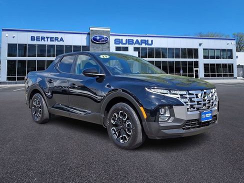 Used 2023 Hyundai Santa Cruz SE AWD/4WD image 2