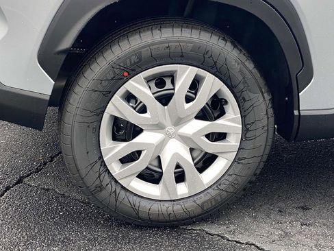 New 2026 Toyota Corolla Cross L image 10