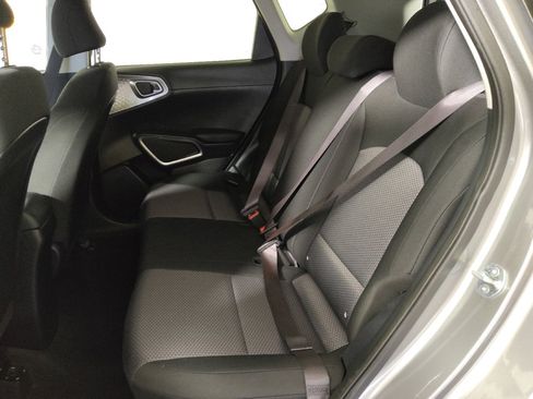 Used 2024 Kia Soul LX w/ Option Group 015 image 18