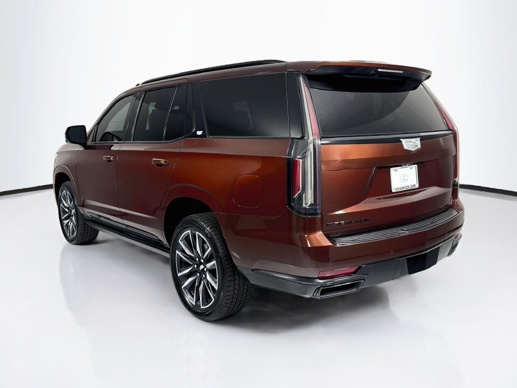 Used 2022 Cadillac Escalade Sport Platinum w/ LPO, ONYX Package AWD/4WD image 7