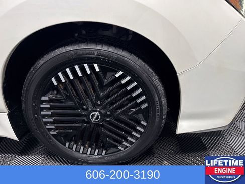 Used 2023 Nissan Leaf SV Plus image 5