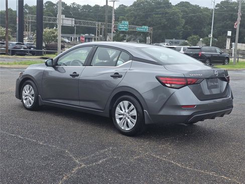Used 2025 Nissan Sentra S FWD image 7