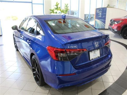 Used 2023 Honda Civic Sport image 39