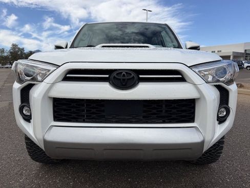 Used 2023 Toyota 4Runner TRD Off-Road Premium w/ Moonroof Package AWD/4WD image 9
