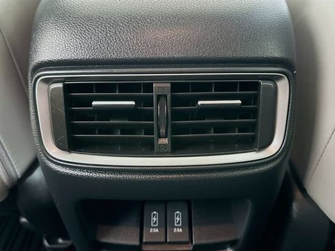 Used 2021 Honda CR-V Touring image 29
