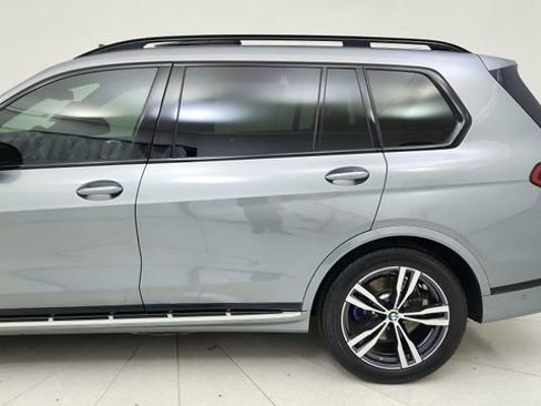 Used 2026 BMW X7 xDrive40i image 11