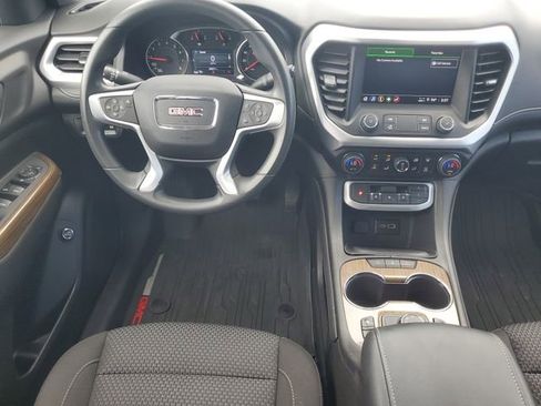 Certified 2023 GMC Acadia SLE w/ Driver Convenience Package image 15