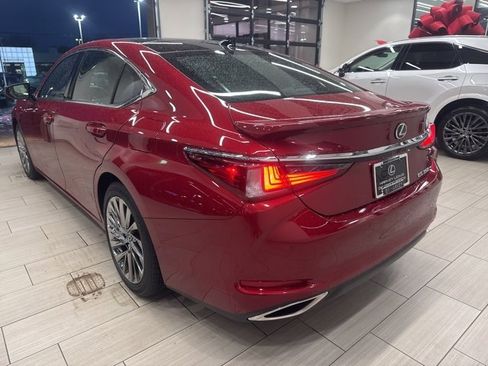 New 2025 Lexus ES 350 Luxury image 10