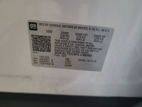 Used 2023 GMC Terrain SLE w/ Driver Convenience Package image 33