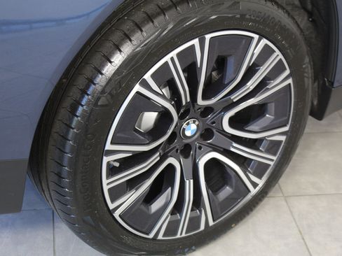 Used 2025 BMW X3 xDrive30i w/ Premium Package image 10