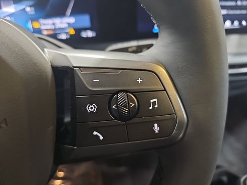 New 2026 BMW iX xDrive45 w/ M Sport Package image 18