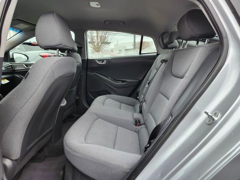 Used 2021 Hyundai Ioniq SE image 16
