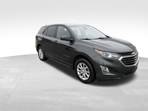 Used 2020 Chevrolet Equinox LS w/ LS Convenience Package image 15