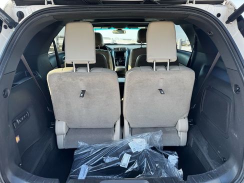 Used 2014 Ford Explorer Limited w/ Equipment Group 302A AWD/4WD image 25