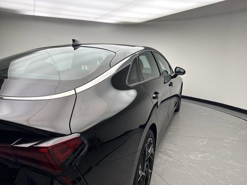 Used 2025 Kia K5 GT-Line w/ GT-Line Premium Package image 5