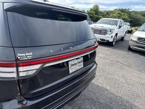 Used 2022 Lincoln Aviator Grand Touring w/ Equipment Group 301A AWD/4WD image 33