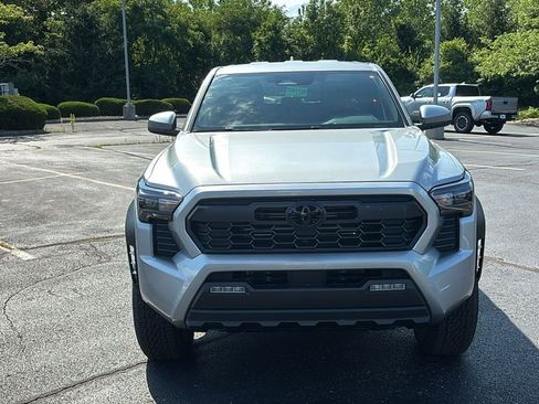 New 2026 Toyota Tacoma TRD Off-Road AWD/4WD image 7