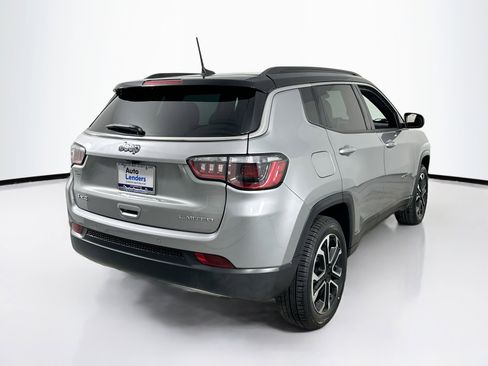 Used 2023 Jeep Compass Limited w/ Sun and Sound Group image 5