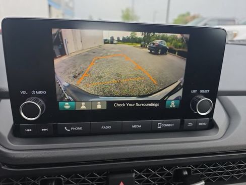 Used 2025 Honda Accord SE image 23