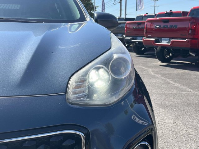 Used 2018 Kia Sportage LX AWD/4WD image 9
