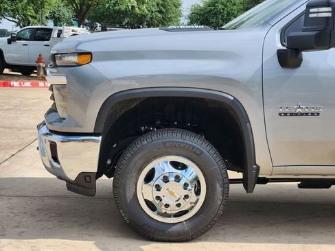New 2026 Chevrolet Silverado 3500 LT w/ Texas Edition AWD/4WD image 16