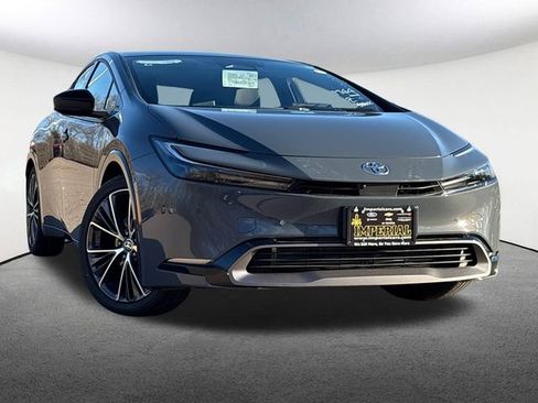 New 2026 Toyota Prius Limited image 2