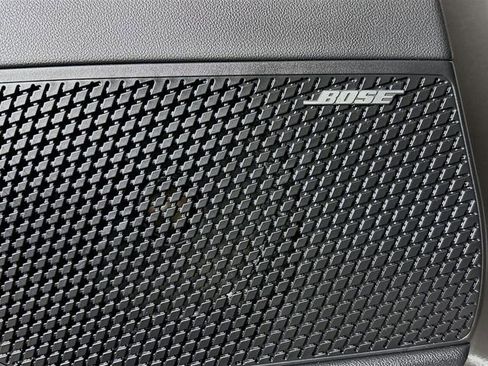 Used 2023 Hyundai Elantra Limited image 19