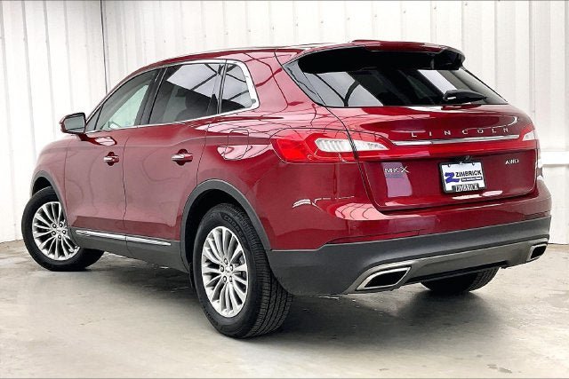 Used 2016 Lincoln MKX Select w/ Select Plus Package AWD/4WD image 11