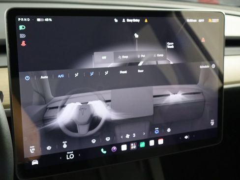 Used 2023 Tesla Model Y AWD image 37