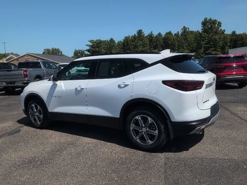 Used 2024 Chevrolet Blazer LT w/ LPO, Floor Liner Package AWD/4WD image 5