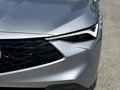 Certified 2025 Acura ADX FWD image 9