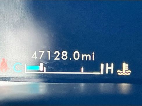 Used 2021 Lincoln Nautilus Reserve AWD/4WD image 12