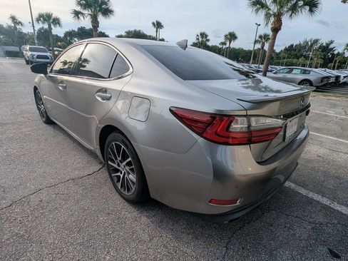 Used 2017 Lexus ES 350 FWD image 5