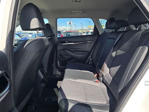 New 2026 Kia Seltos S image 17