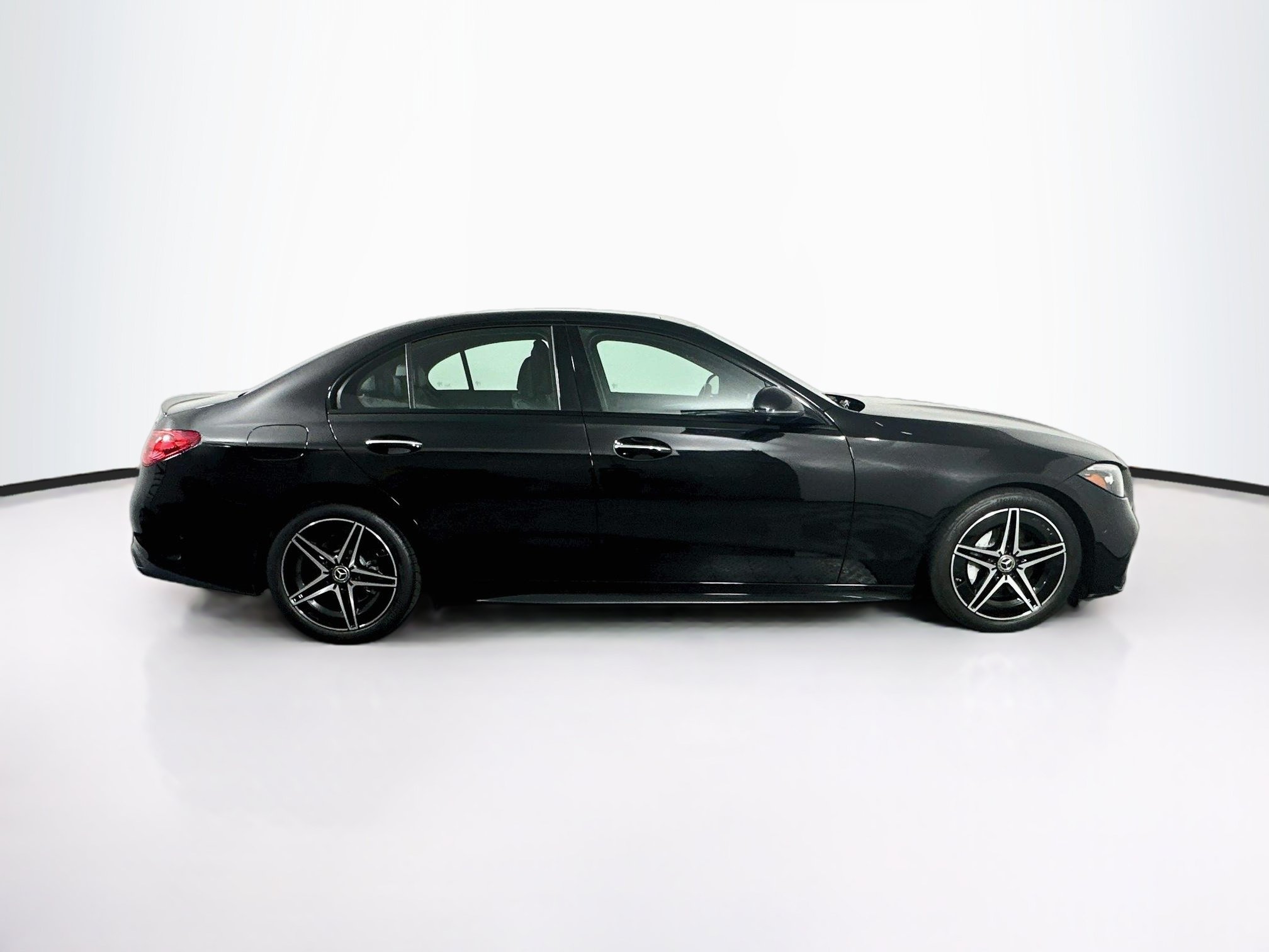 Used 2022 Mercedes-Benz C 300 4MATIC Sedan w/ AMG Line w/ Night Package image 10