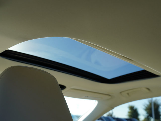 Used 2023 Lexus RX 350 Premium Plus w/ Accessory Package (Z1) FWD image 4