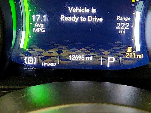 Used 2025 Jeep Wrangler Unlimited Rubicon 4xe w/ Convenience Group AWD/4WD image 15