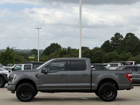 Used 2022 Ford F150 Lariat w/ Equipment Group 502A High AWD/4WD image 3