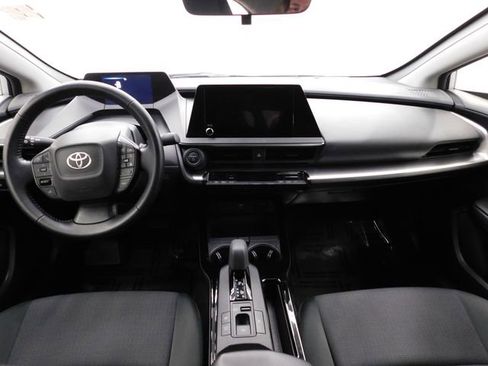 Used 2024 Toyota Prius Limited image 24