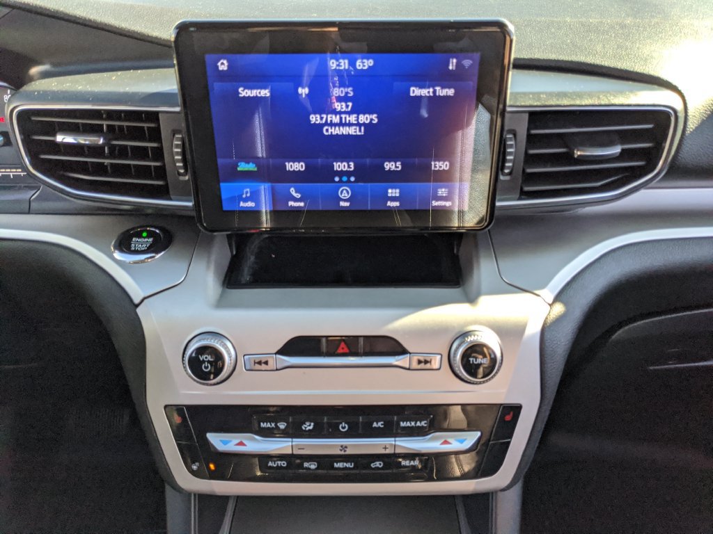 Certified 2020 Ford Explorer XLT w/ Equipment Group 202A AWD/4WD image 8