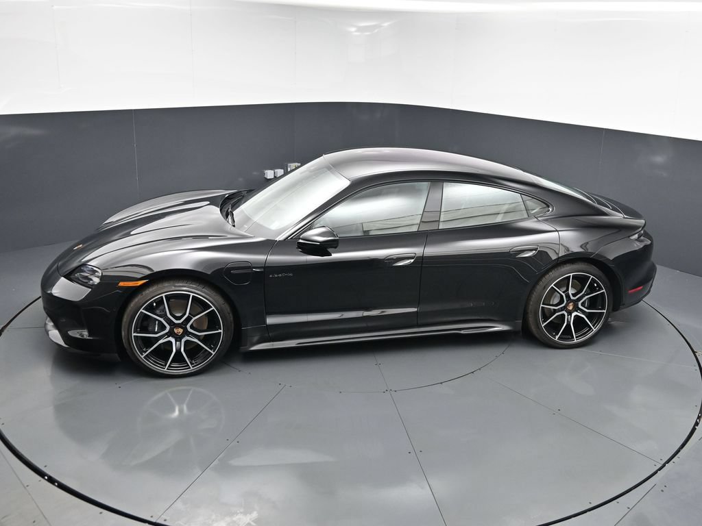 New 2026 Porsche Taycan AWD/4WD image 16