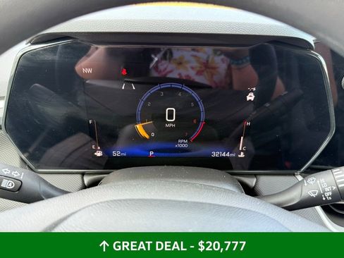 Used 2024 Chevrolet TrailBlazer LT w/ Driver Confidence Package image 47