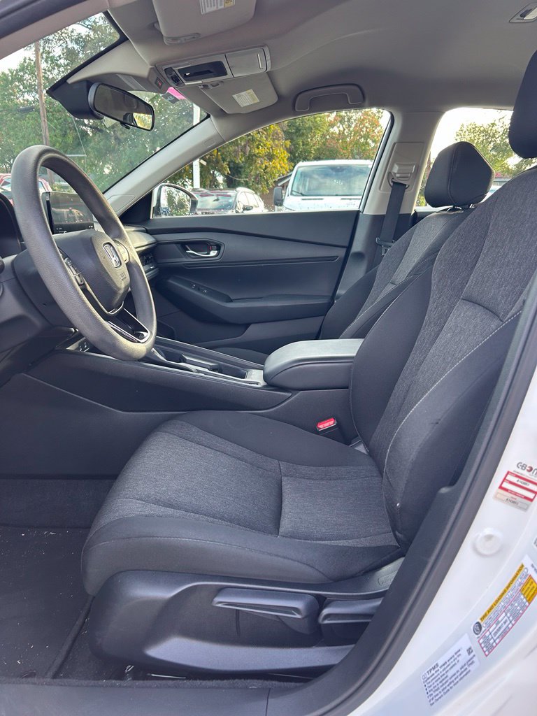 Used 2023 Honda Accord LX image 15