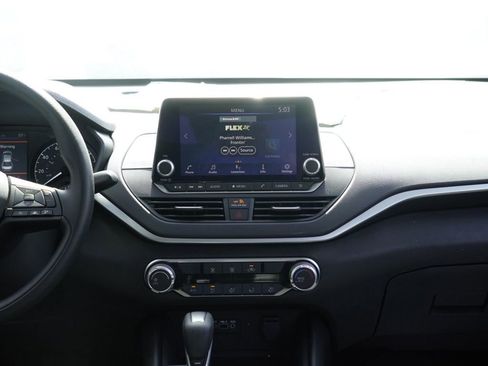 New 2025 Nissan Altima 2.5 S image 21