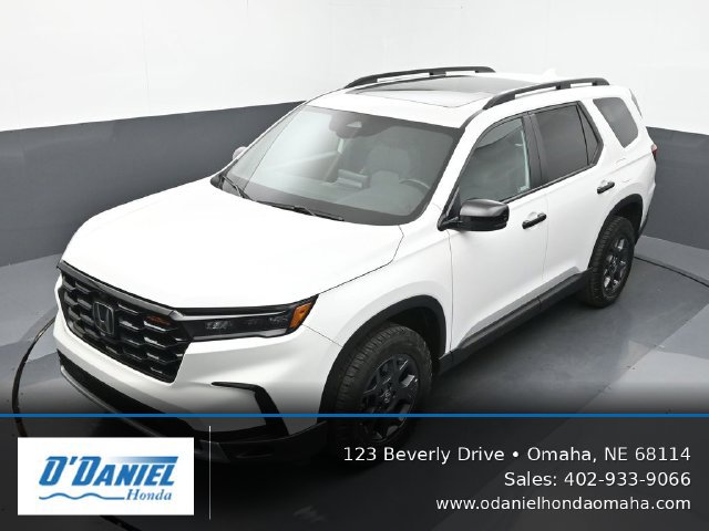 Used 2024 Honda Pilot TrailSport image 21